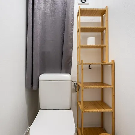 Apartamento Entier, 150 M De La *